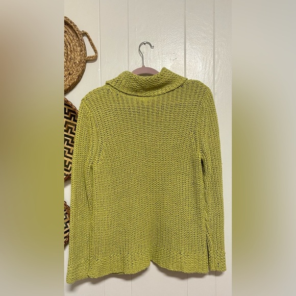 Chico's Cowl Neck Sweater Chartreuse Green Chunky Knit with Pockets Size 1 - Picture 3 of 5